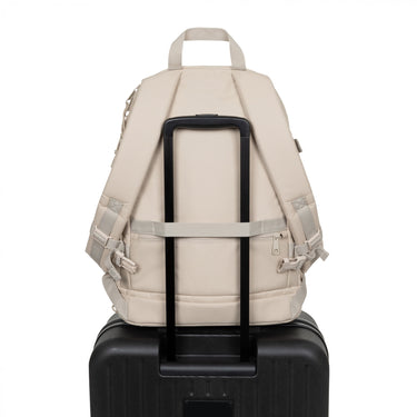 Eastpak Everyday Pak`r - Rucksack 16" 48 cm (monotone beige) - Ansicht 7
