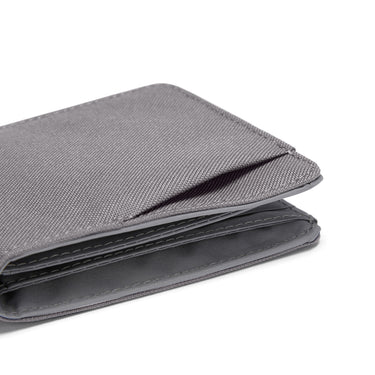 pacsafe RFIDsafe Bifold Wallet - Geldbörse 3cc 10.5 cm (stone) - Ansicht 10