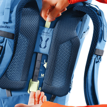 Deuter Aircontact Core 60 + 10 - Trekkingrucksack (baltic-nightblue) - Ansicht 10