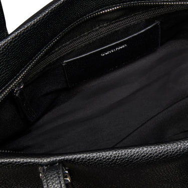 Calvin Klein Emblem Pebble Tote - Shopper 48 cm (black) - Ansicht 3