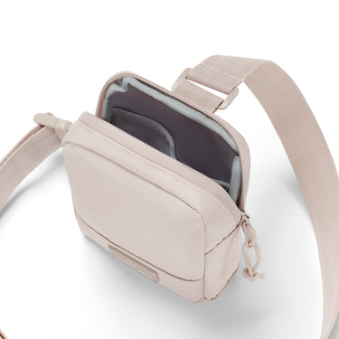 Johnny Urban Arthur - Crossbody Bag 18 cm (sand) - Ansicht 6