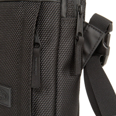 Eastpak selection The One CNNCT - Schultertasche 23 cm (cnnct coat) - Ansicht 4