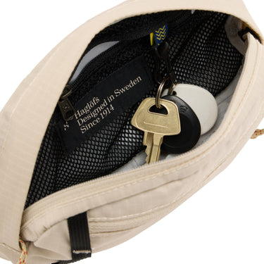 Haglöfs Tight Hip Pack 1 - Gürteltasche 19 cm (chalk beige/true black) - Ansicht 3