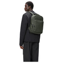Rains Book Daypack - Rucksack 15" 40 cm (green) - Markenkoffer