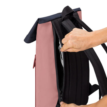 Ucon Acrobatics Jasper Mini Lotus Rolltop - Rucksack 16'' 42 cm (hibiscus - dark rose) - Ansicht 4